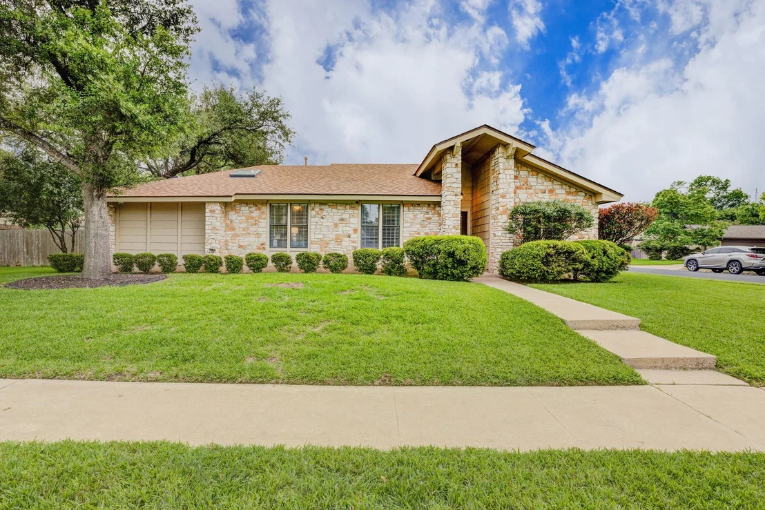 Photo of 11501 D K Ranch RD