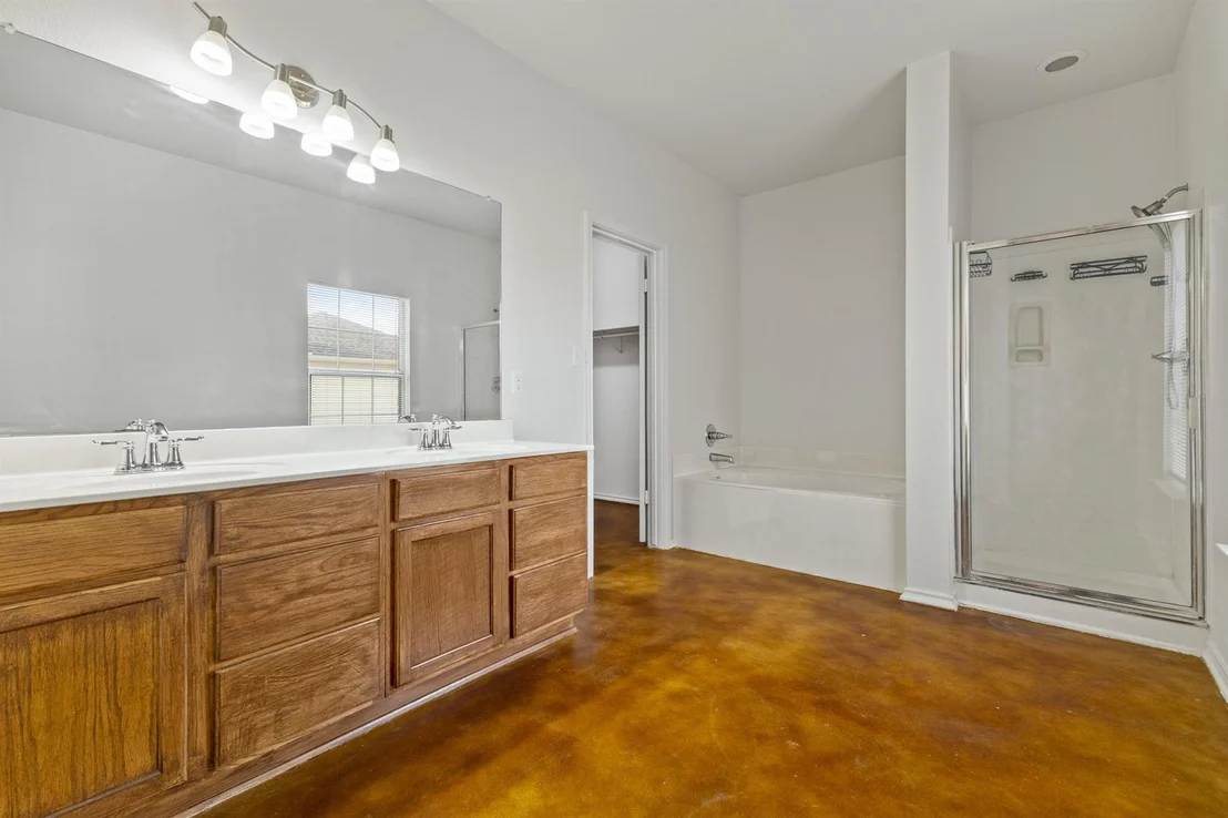 Photo of 600 Bella Vista Circle CIR