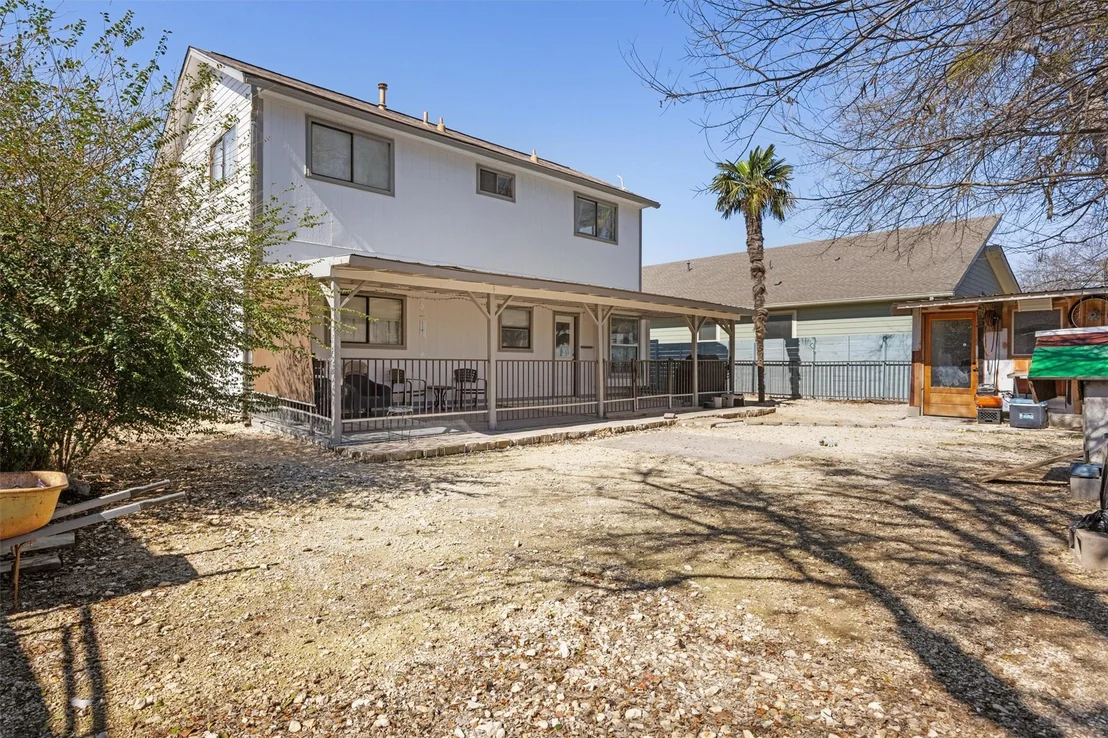 Photo of 2401 Smith Branch BLVD