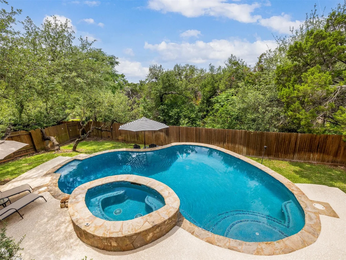 Photo of 10108 Barbrook DR