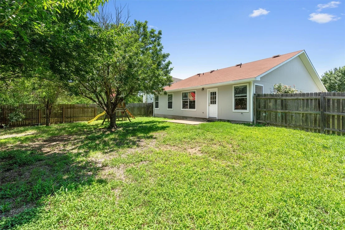 Photo of 620 Lavaca LOOP
