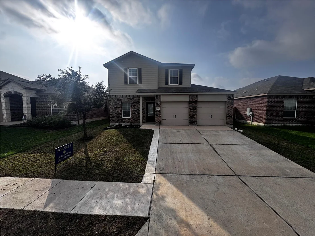 Photo of 13713 Henry A Wallace LN
