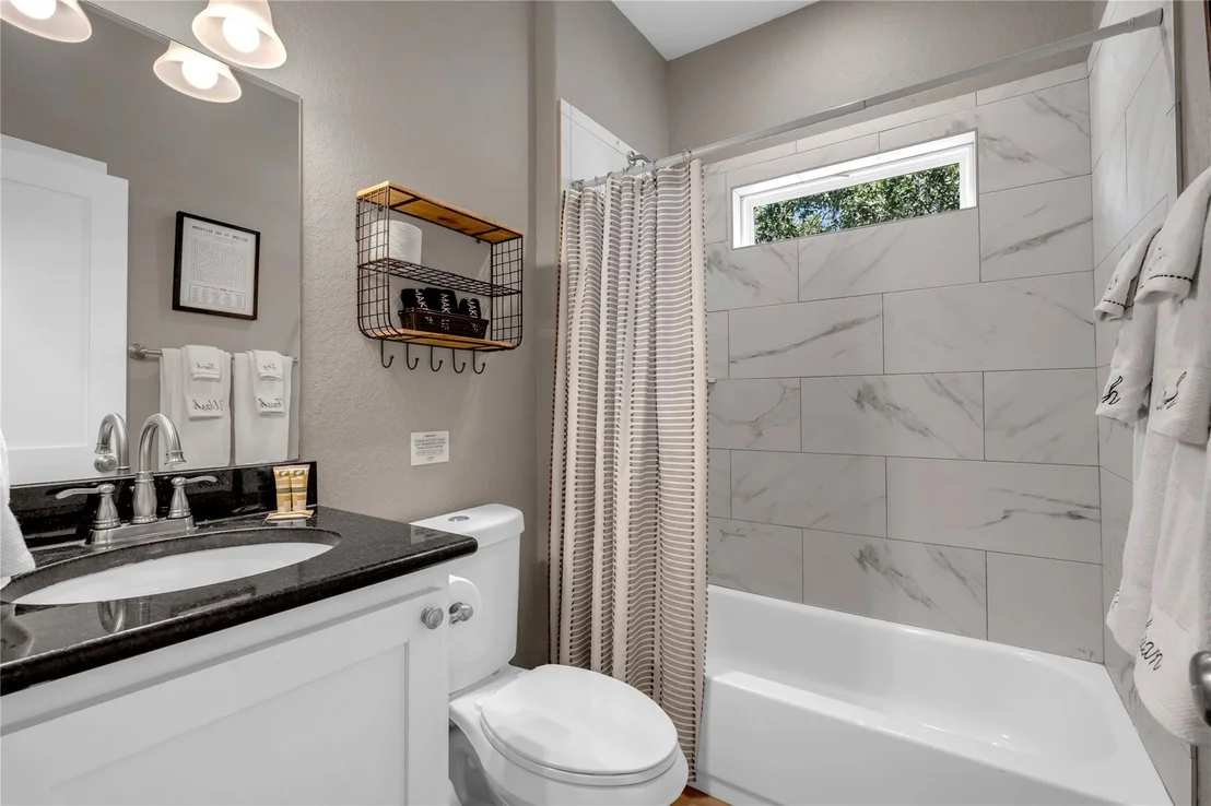 Photo of 113 Winding Oak DR