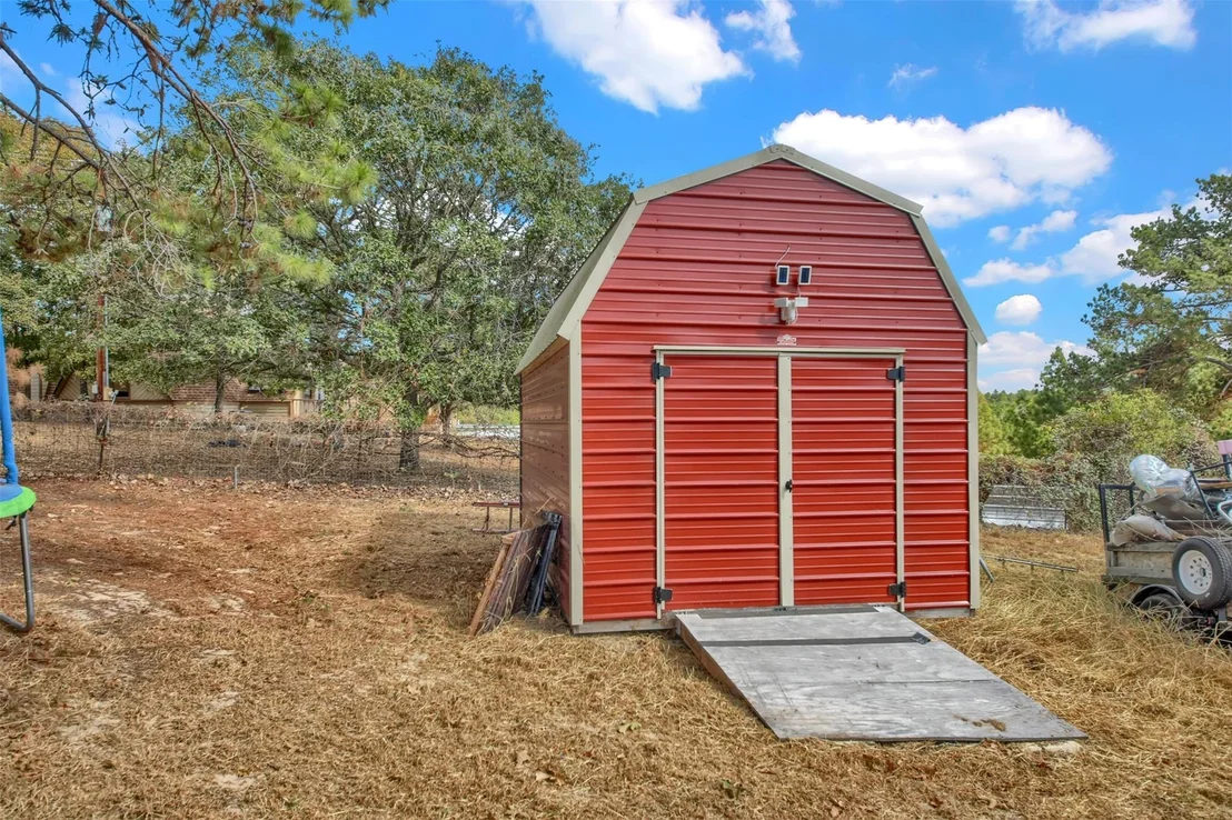 Photo of 115 Rangeland RD