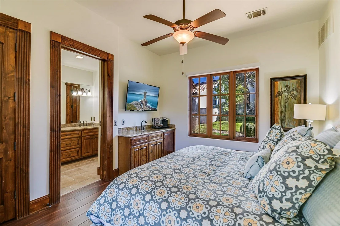 Photo of 252 LA SERENA LOOP