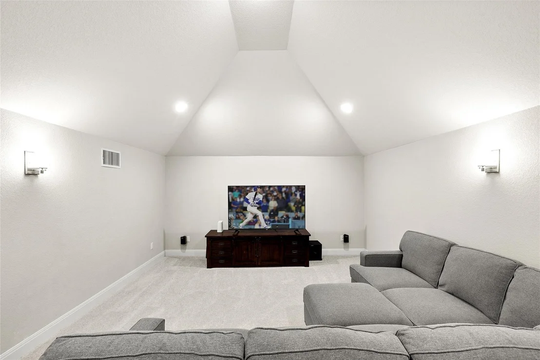 Photo of 268 Bitterroot LN