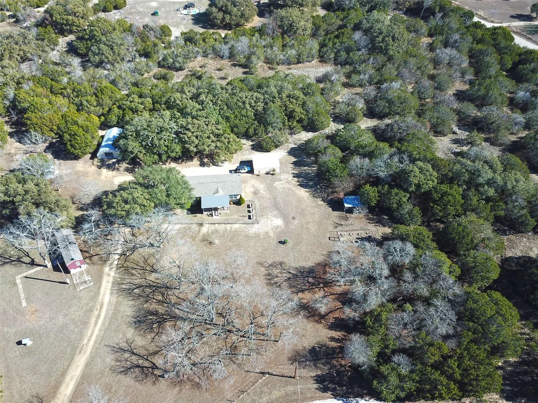 Photo of 190 Apache ST