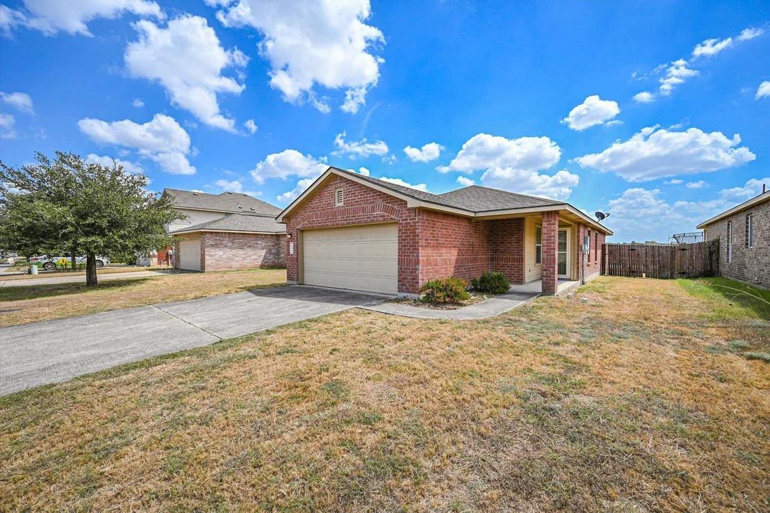 Photo of 161 Mallard LN