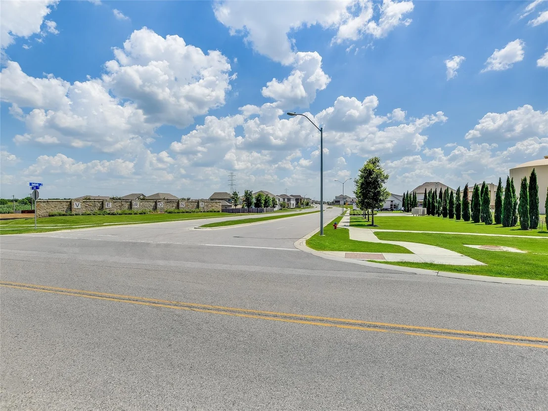 Photo of 19033 Kimberlite DR