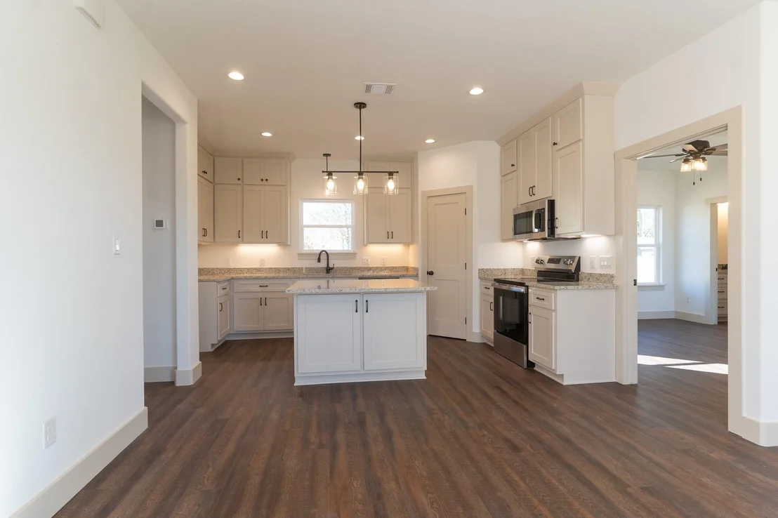 Photo of 302 String Prairie WAY