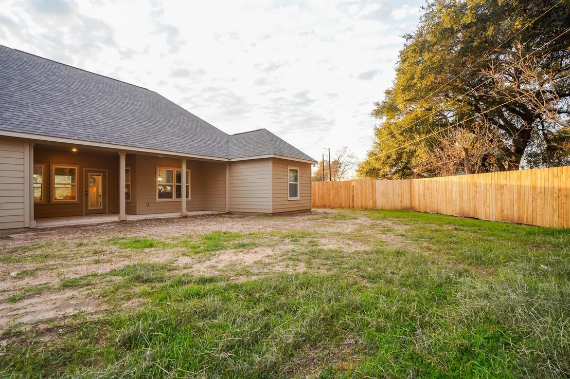 Photo of 326 String Prairie WAY