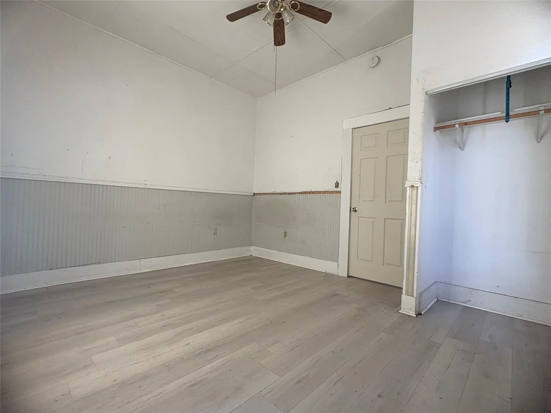 Photo of 920 S 33rd ST