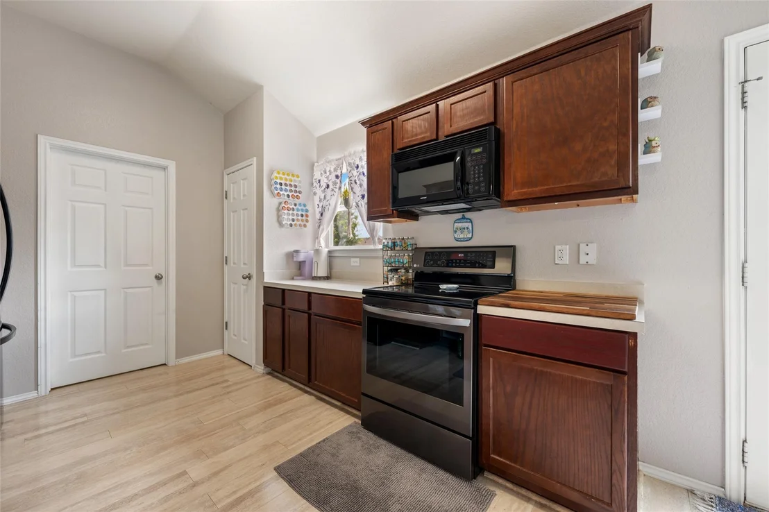 Photo of 144 Calcite LN