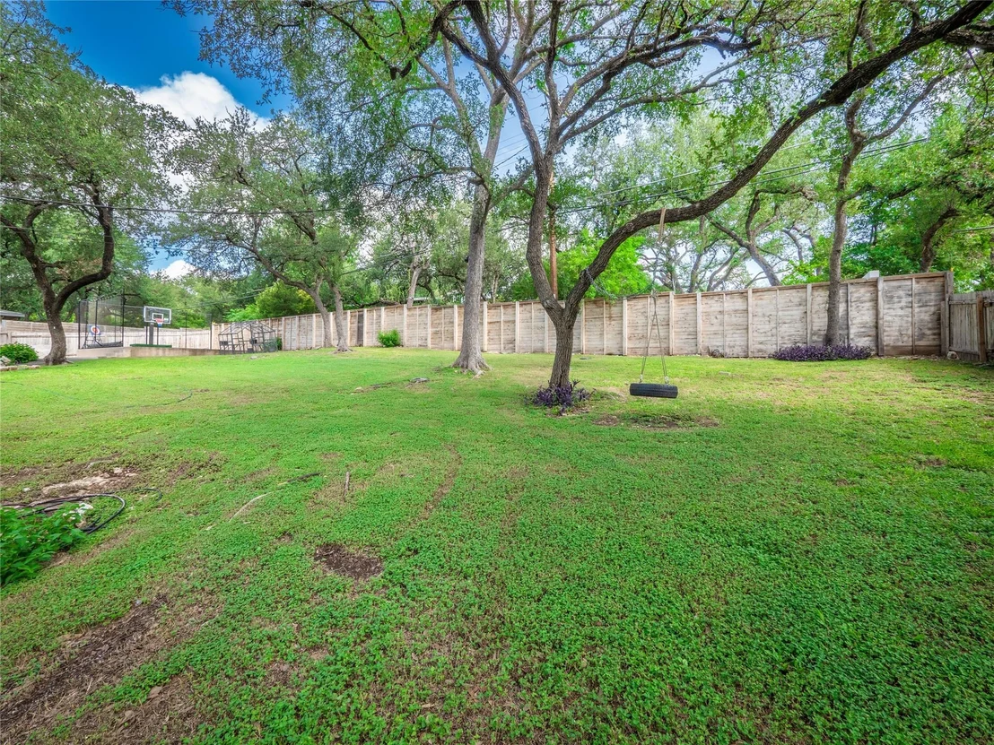 Photo of 4901 Timberline DR