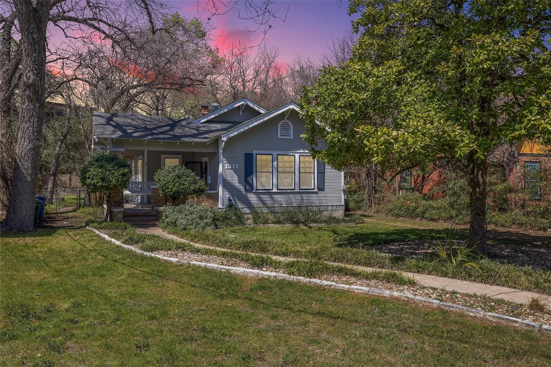 Photo of 1212 Bickler RD