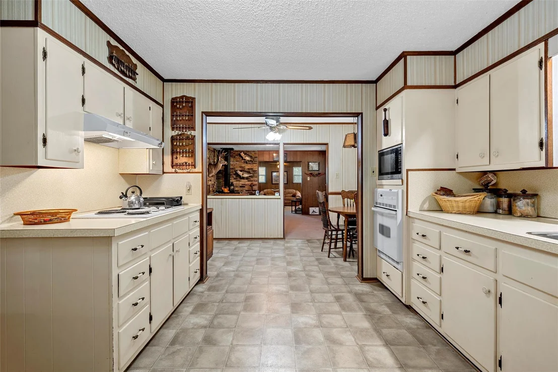 Photo of 204 Christopher DR