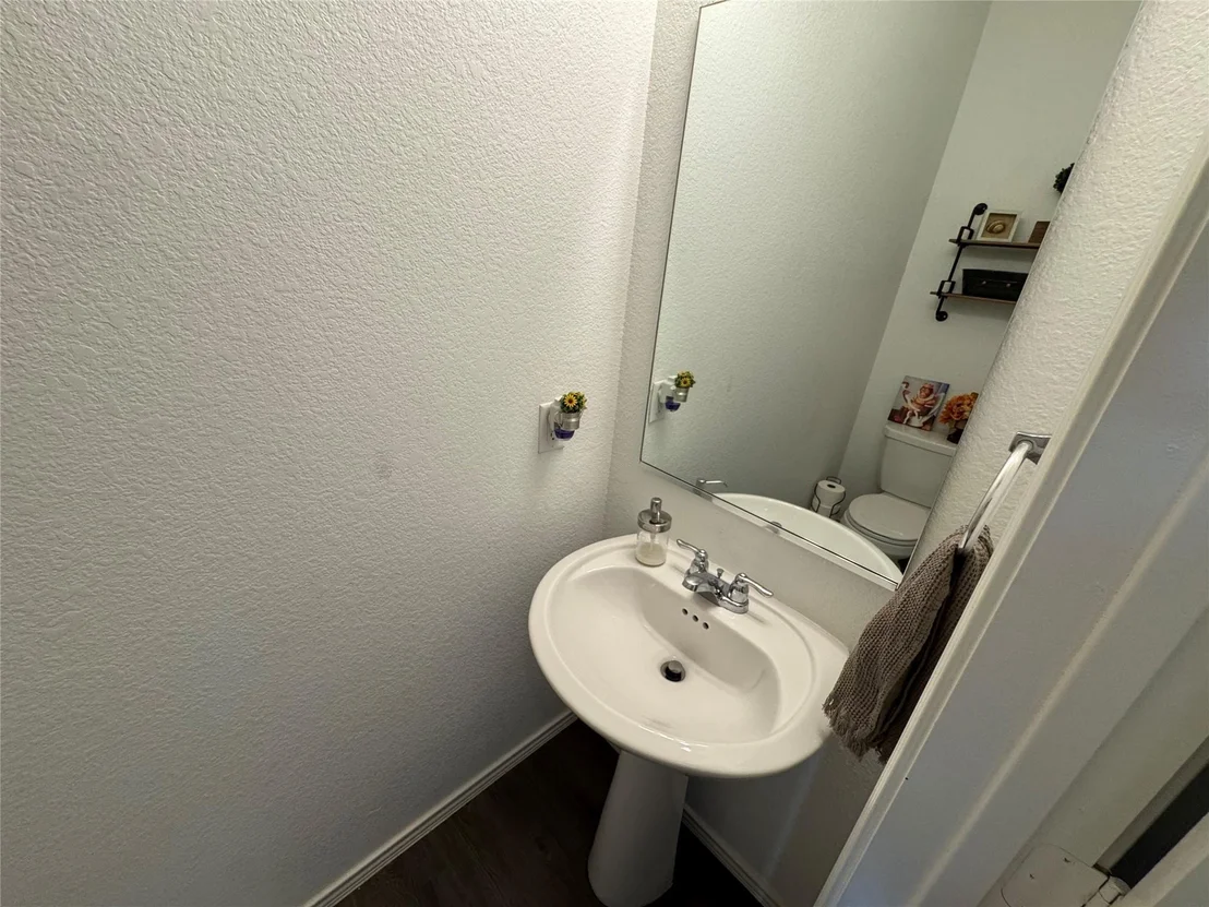 Photo of Unit 121 at 524 Circle WAY