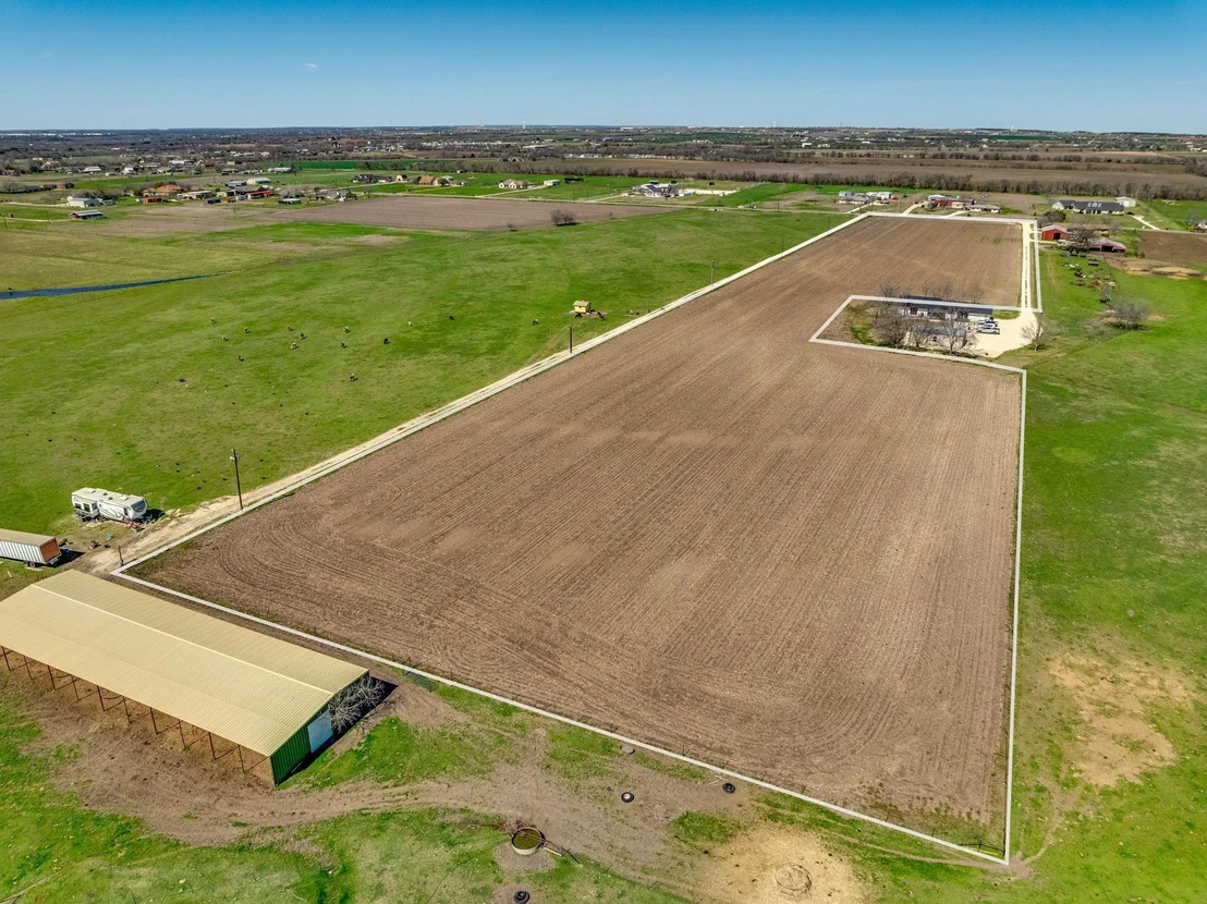 Photo of 930 County Road 124 RD