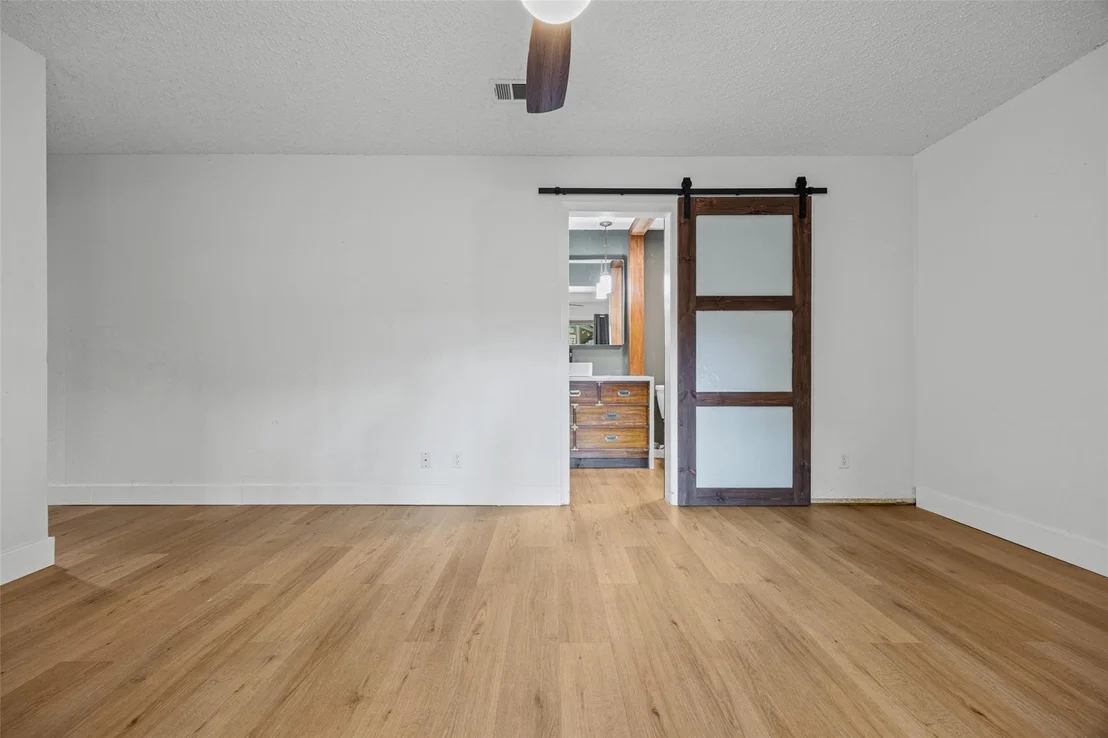 Photo of 12902 Trailwood RD