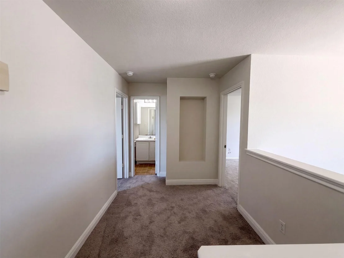 Photo of 101 Gillespie LN