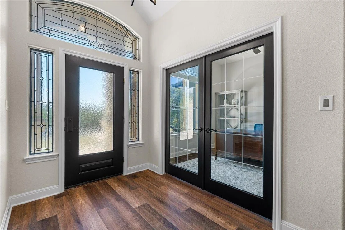 Photo of 10621 W Cave LOOP