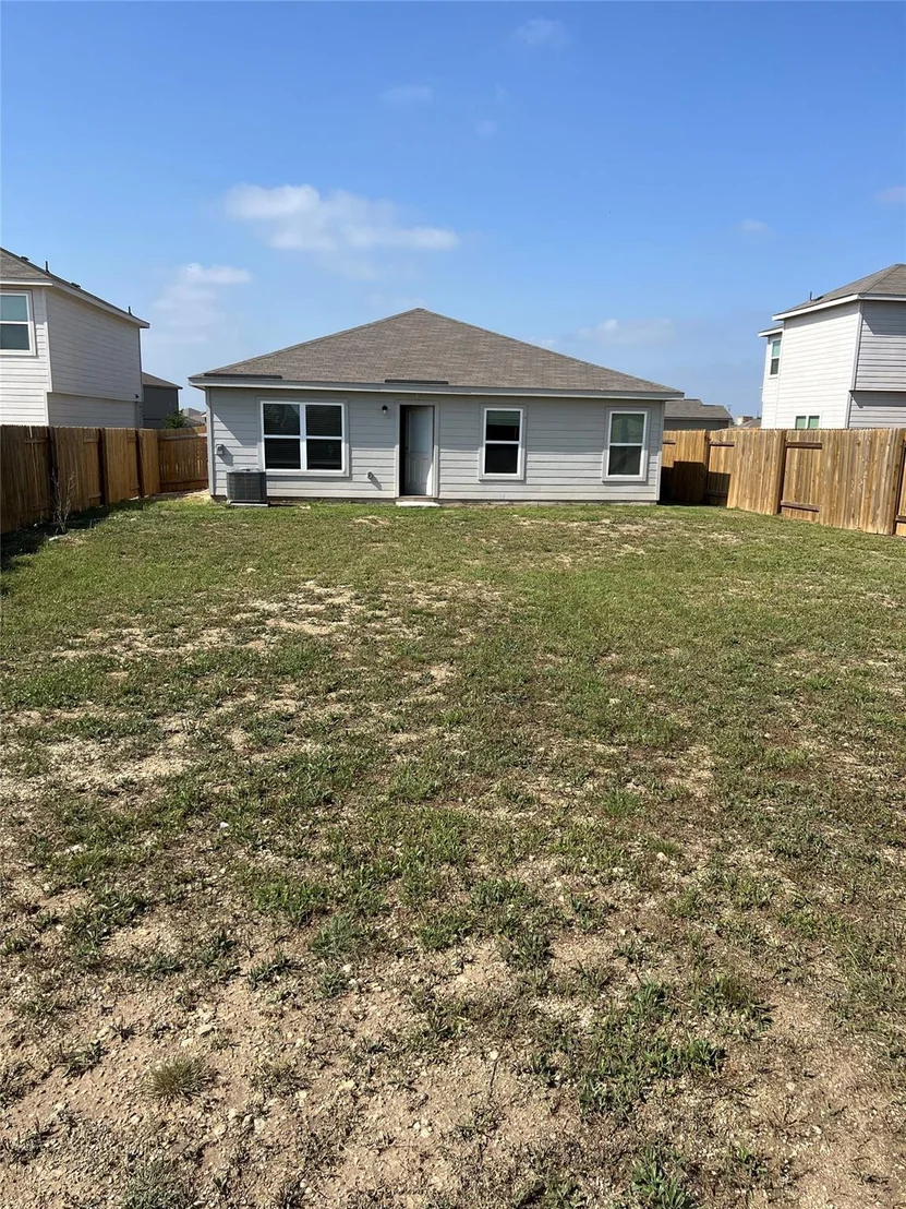 Photo of 105 Riverdale DR