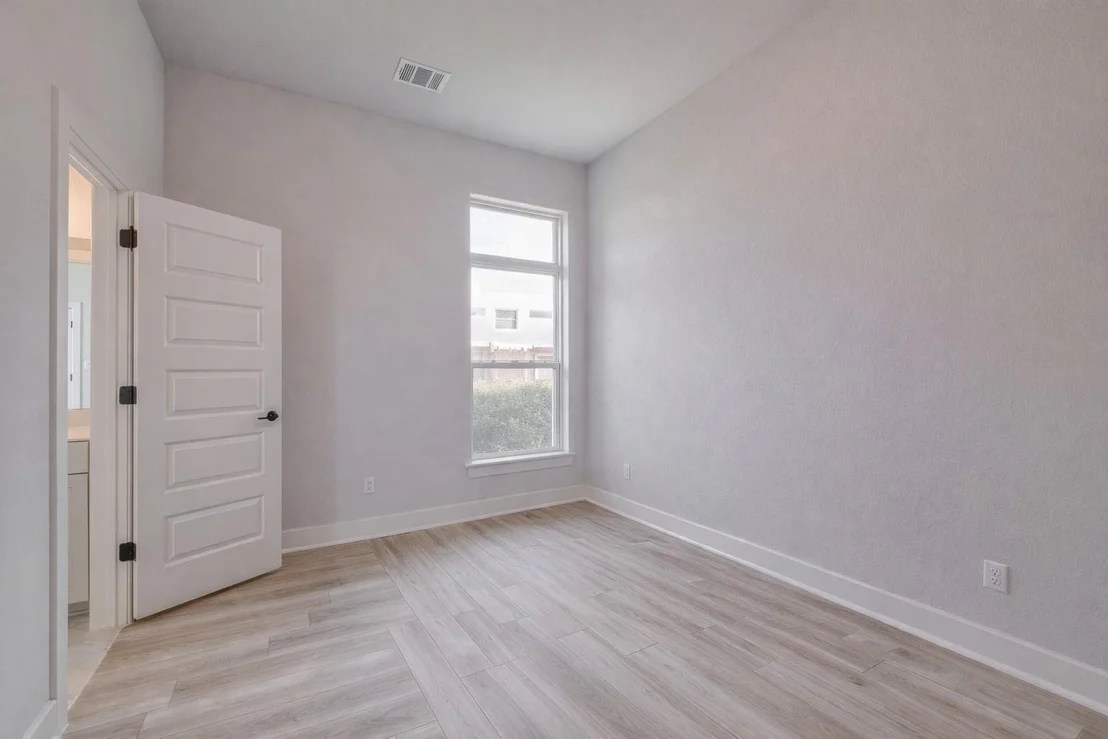 Photo of 109 Isaac White DR