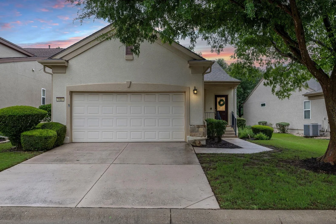 Photo of 108 Farm Hill DR
