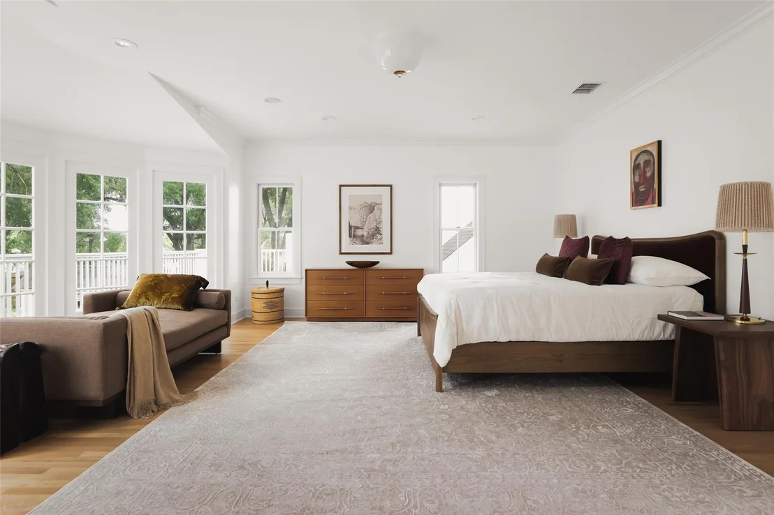 Photo of 2308 Bridle PATH