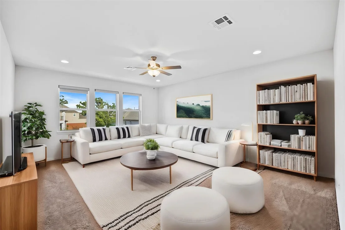 Photo of 2904 Fallcrest BND