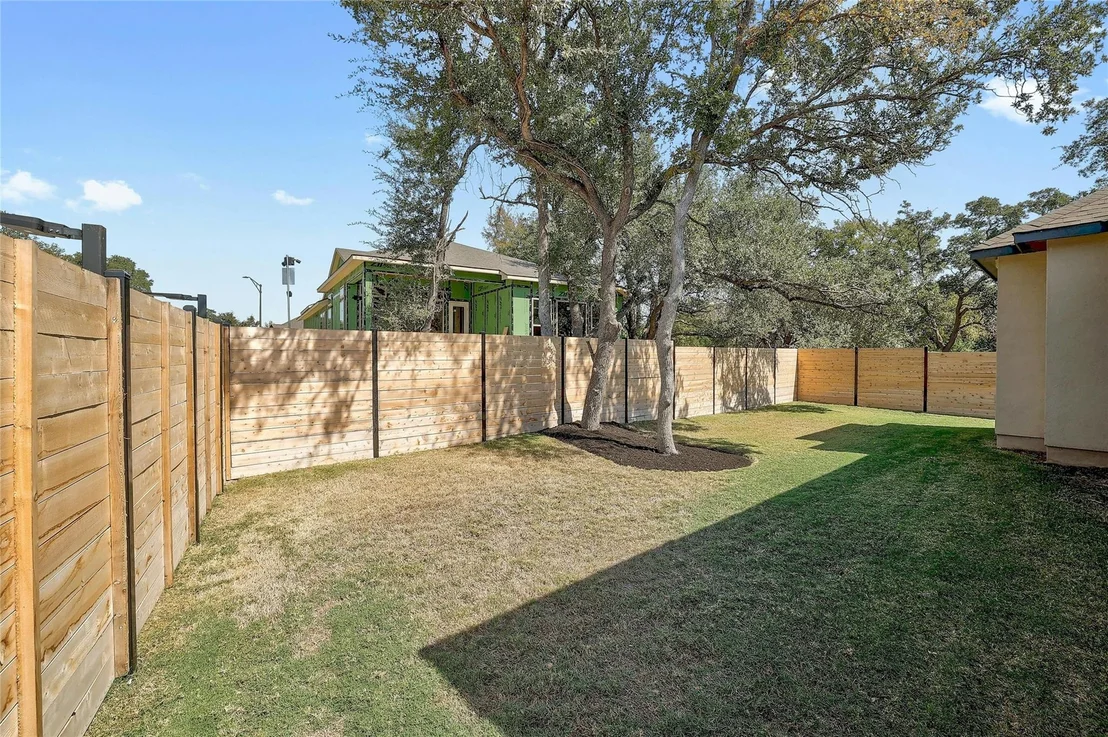 Photo of 228 Alistair DR