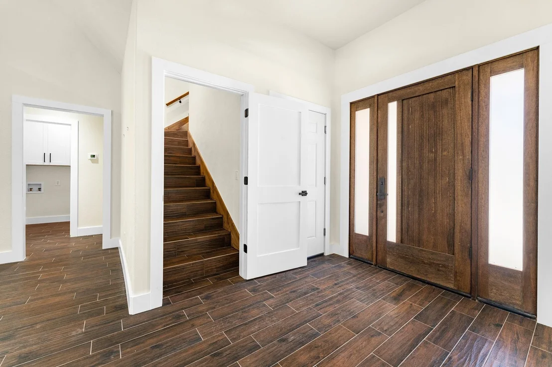 Photo of 326 Coventry RD
