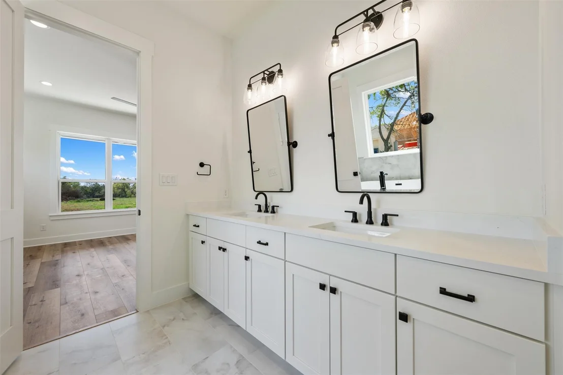 Photo of 2888 Oak Haven CIR