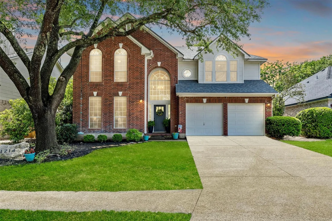 Photo of 1214 Cardinal LN