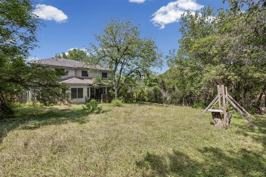 Photo of 6635 Whitemarsh Valley WALK
