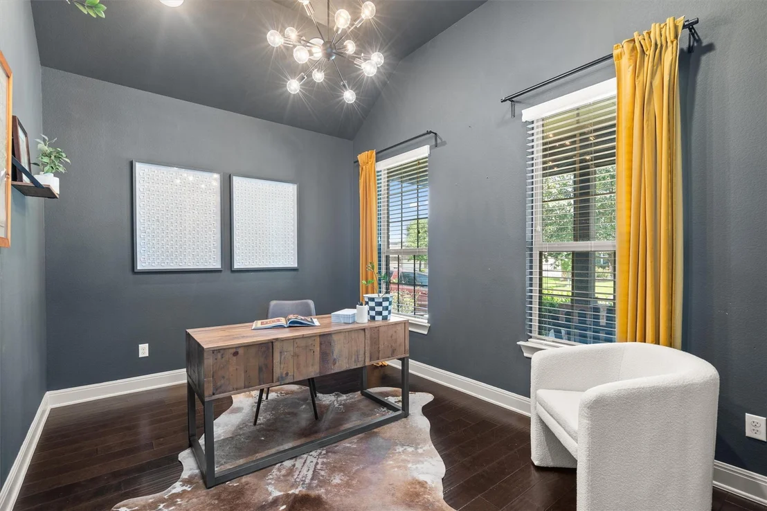 Photo of 2732 Florin CV