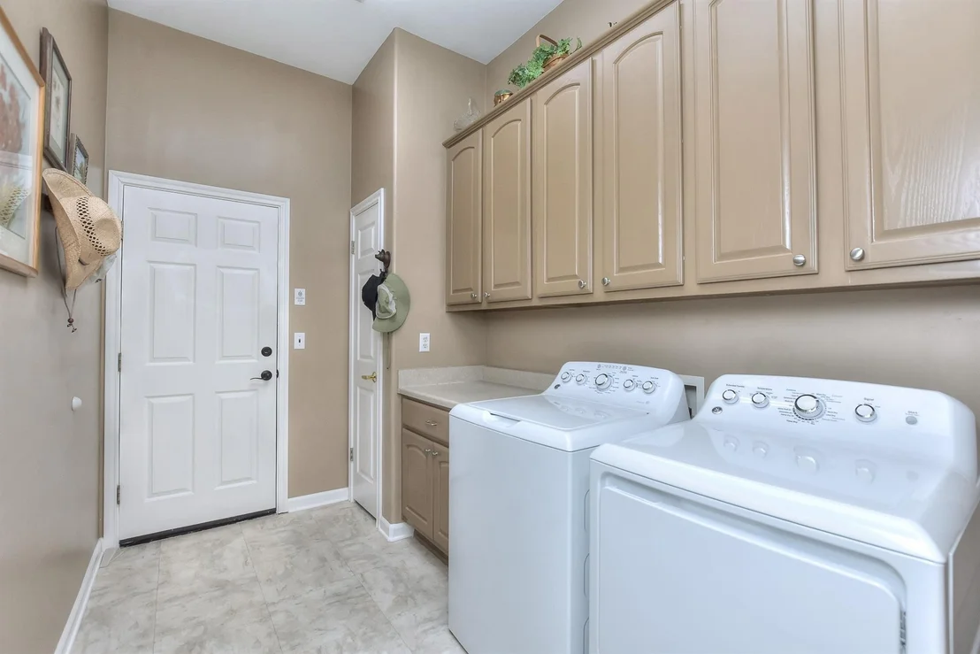 Photo of 111 Juniper Berry TRL