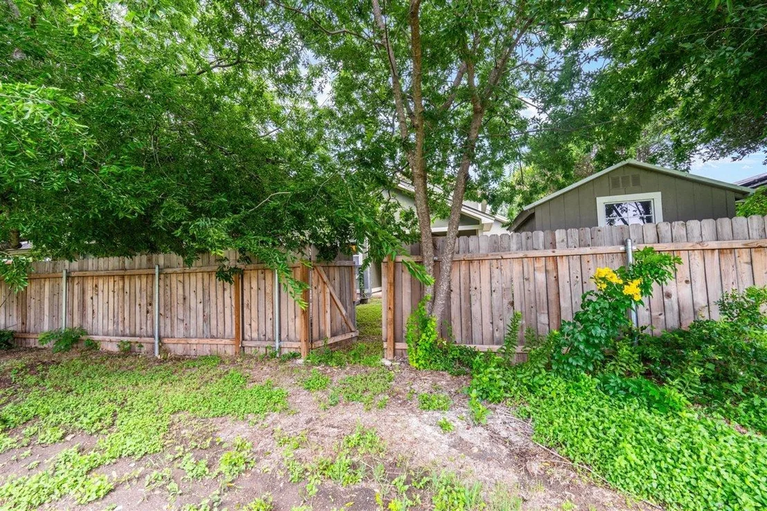 Photo of 2147 Jasmine PATH