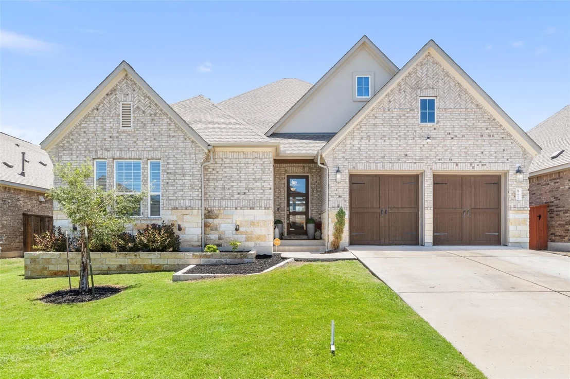 Photo of 1608 Carmine DR