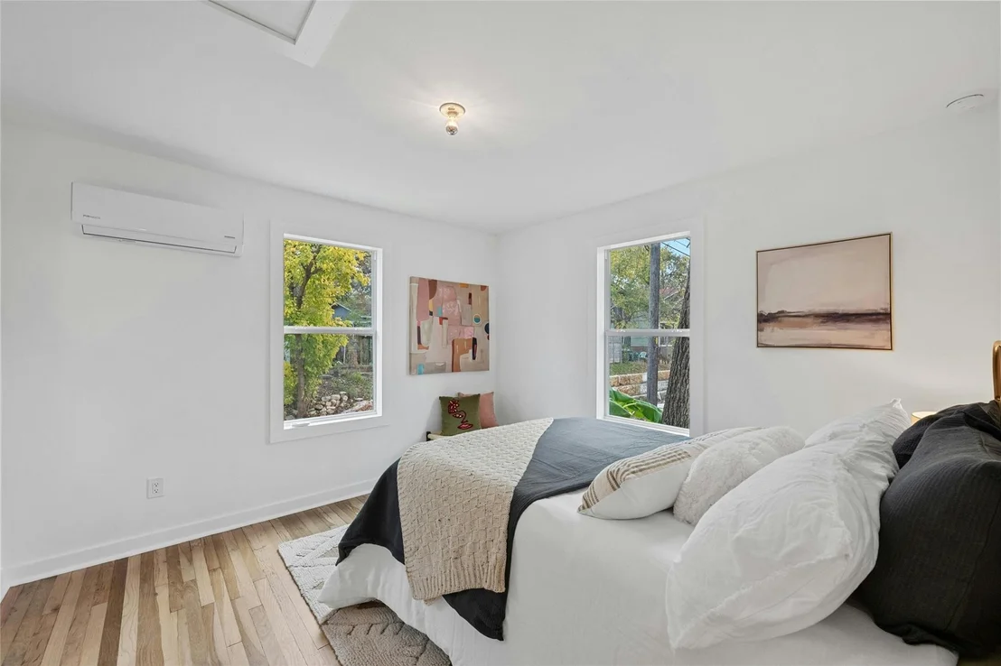 Photo of Unit 2 at 4525 Avenue D