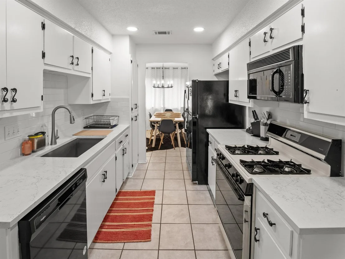 Photo of 512 Mulberry DR