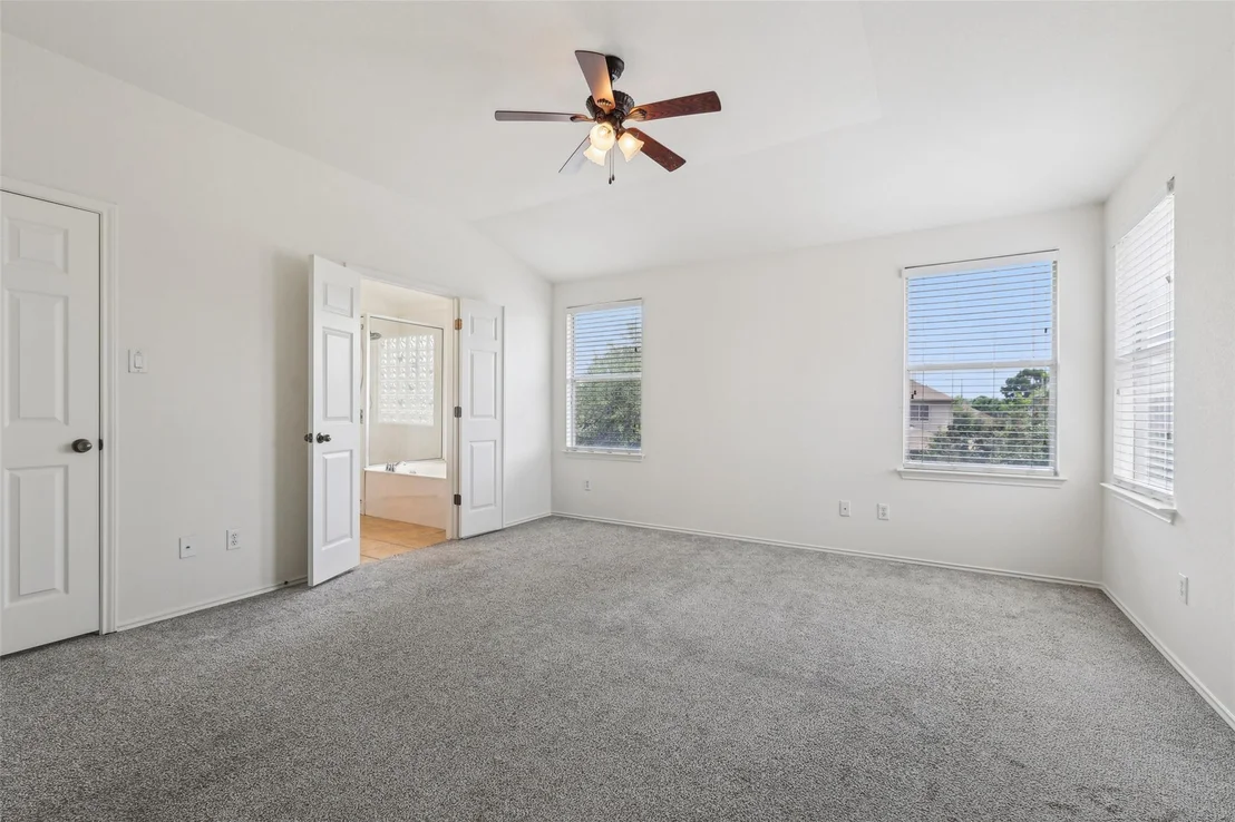 Photo of 14009 Rountree Ranch LN
