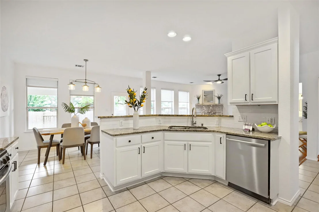 Photo of 2302 Kristen LN