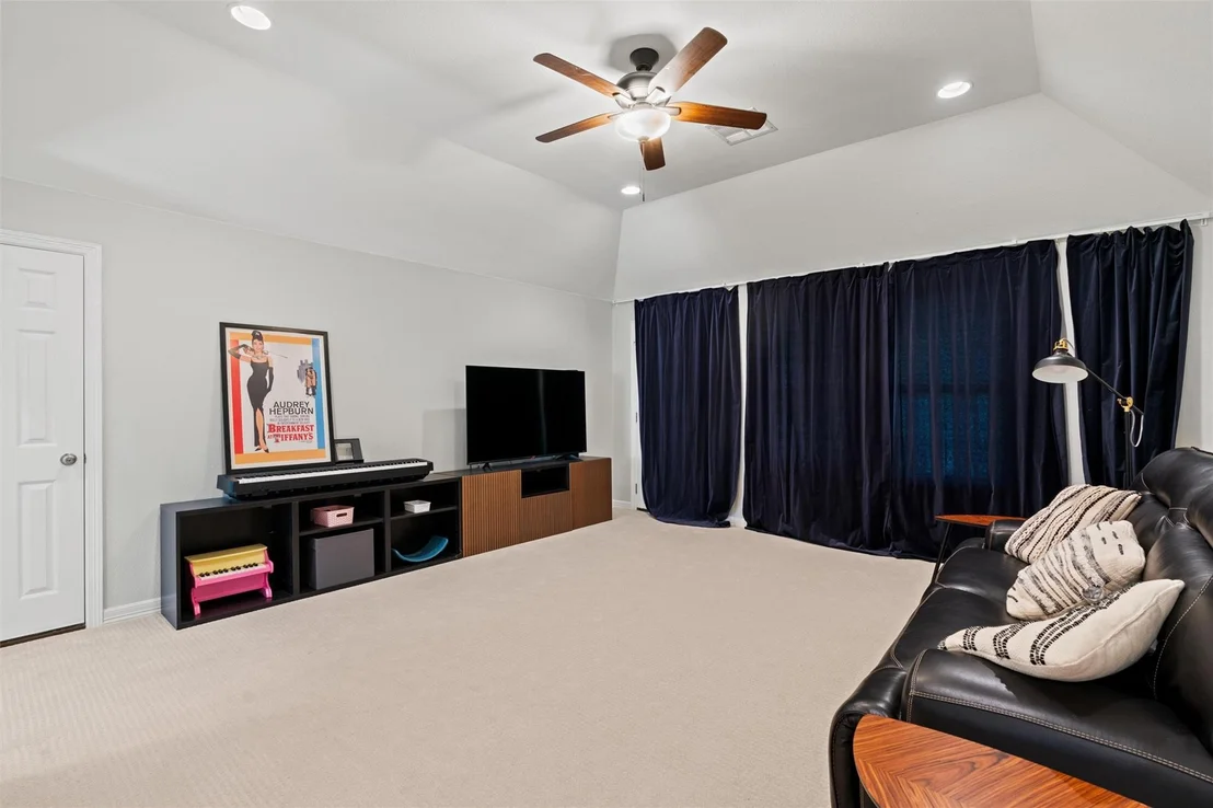 Photo of 1308 Hillridge DR