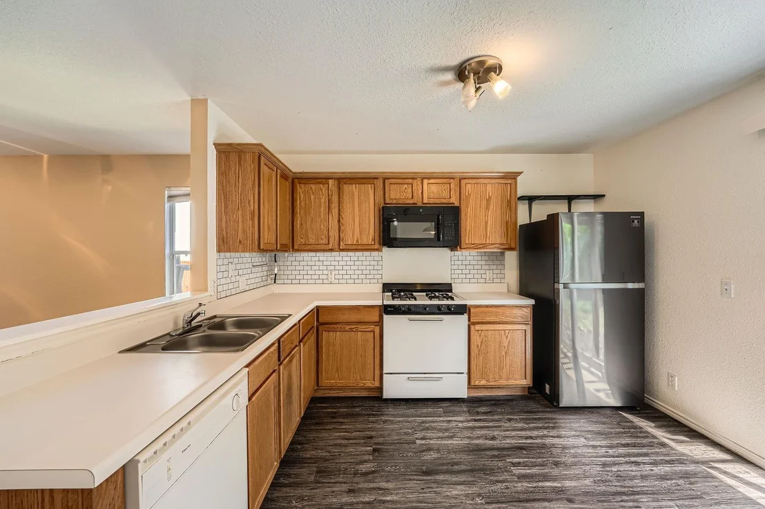Photo of 16321 Hamilton Point CIR