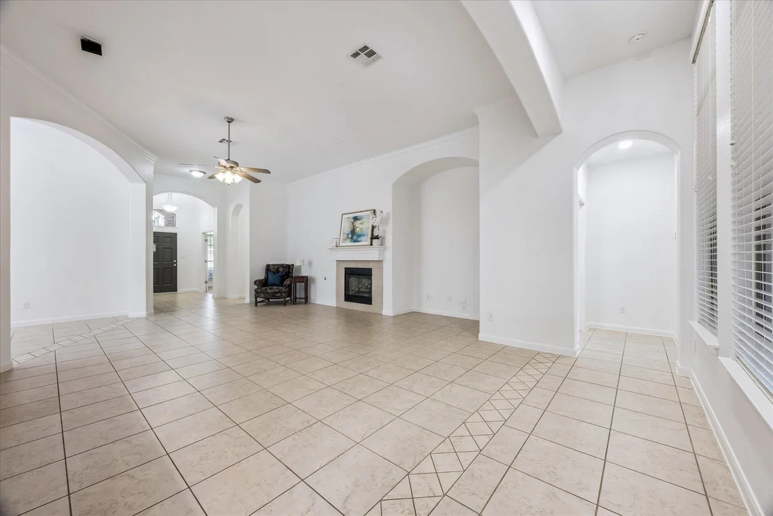 Photo of 2163 Garlic Creek DR