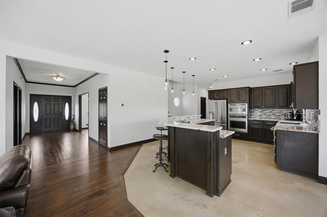 Photo of 720 Spring Creek RD