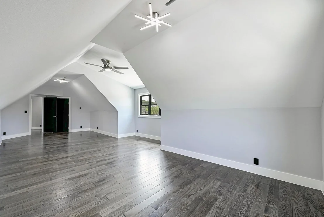 Photo of 304 Spring Hollow DR