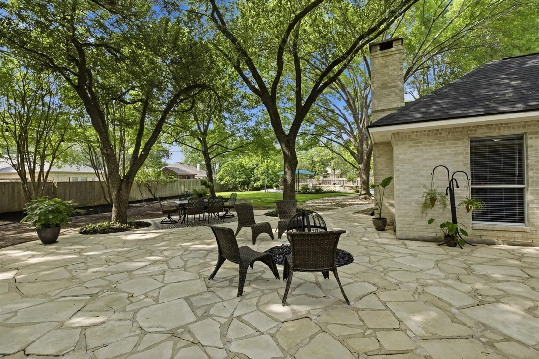 Photo of 9 Hillway DR