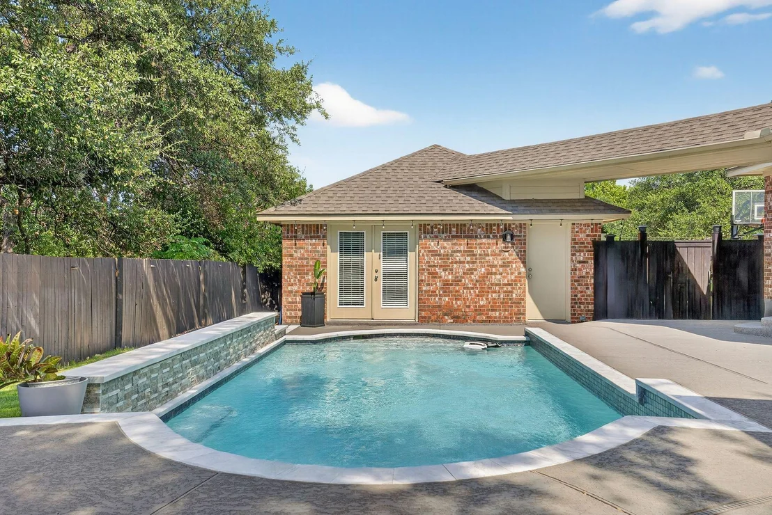 Photo of 9400 Graceland TRL